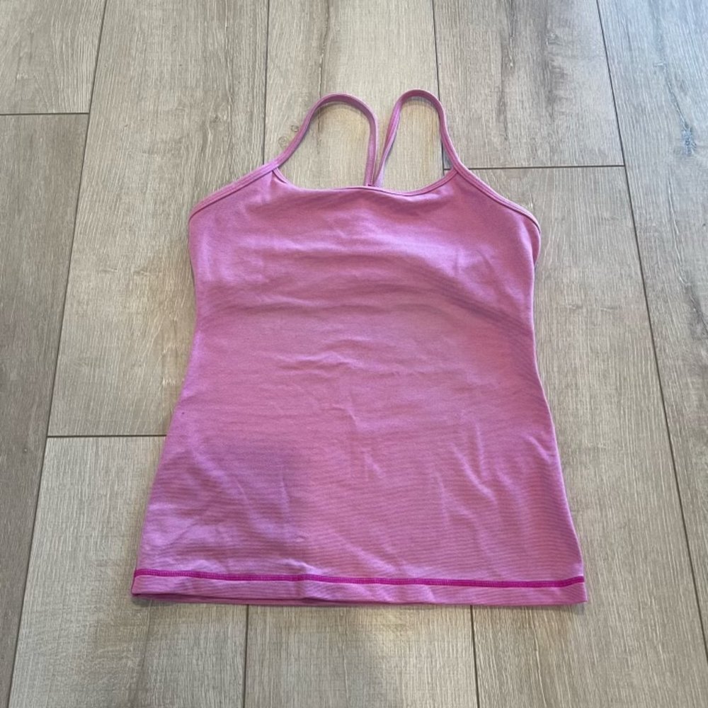 Lululemon tank